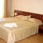 Persey Flora 3*