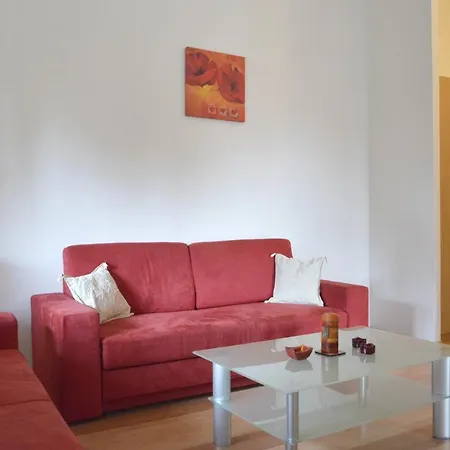 Persey Flora Hotel de apartamente