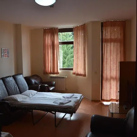 Apartmanhotel Persey Flora Borovec