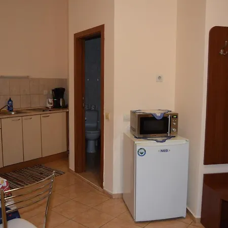 Apartmanhotel Persey Flora