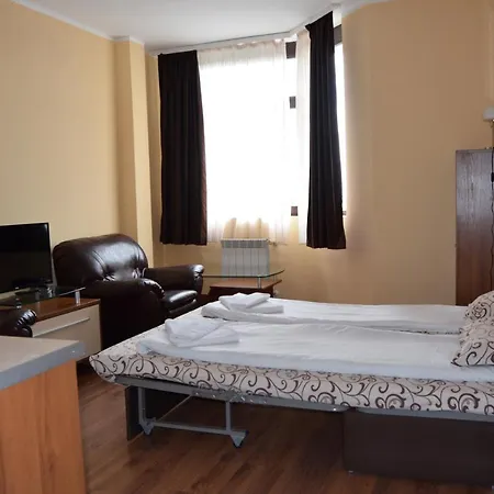 Aparthotel Persey Flora