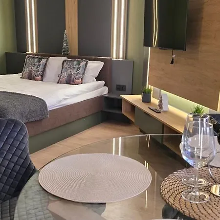 Persey Flora Borovec