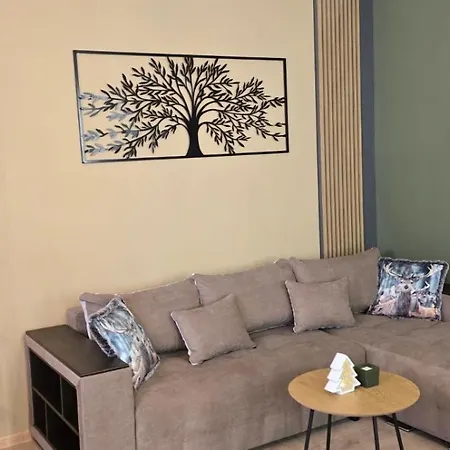 Persey Flora Aparthotel