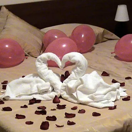 Persey Flora Apart Otel