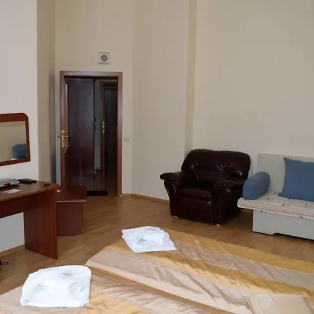 Persey Flora Borovec