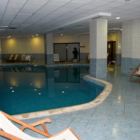 Hotel de apartamente Persey Flora Boroveț