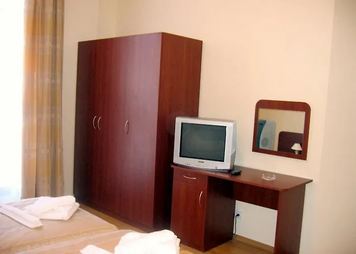 Persey Flora Borowec