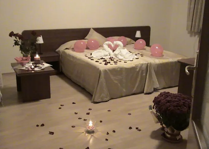 Hotel apartamentowy Persey Flora