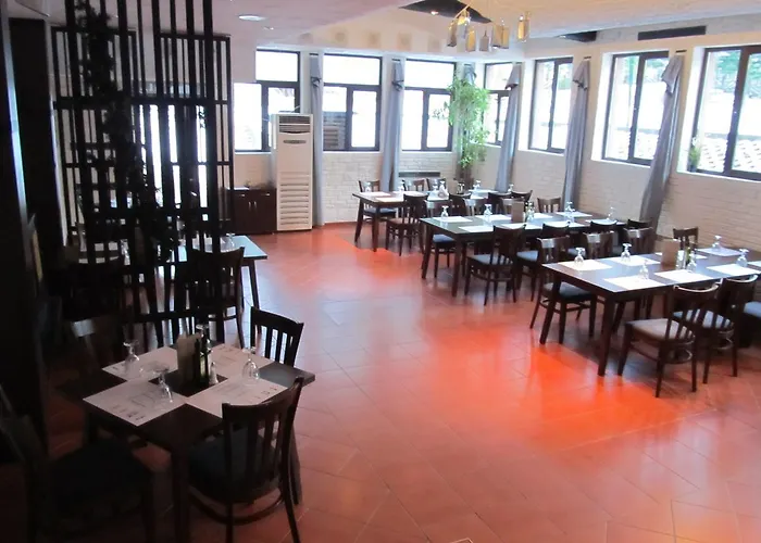 Persey Flora Hotel apartamentowy