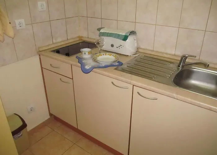 Hotel apartamentowy Persey Flora Borowec